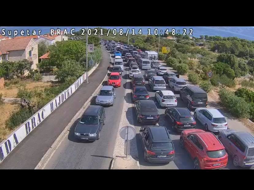 Ivana Marković: "Hvala svima koji daju sve od sebe da naprave reda u ovom kontroliranom kaosu"