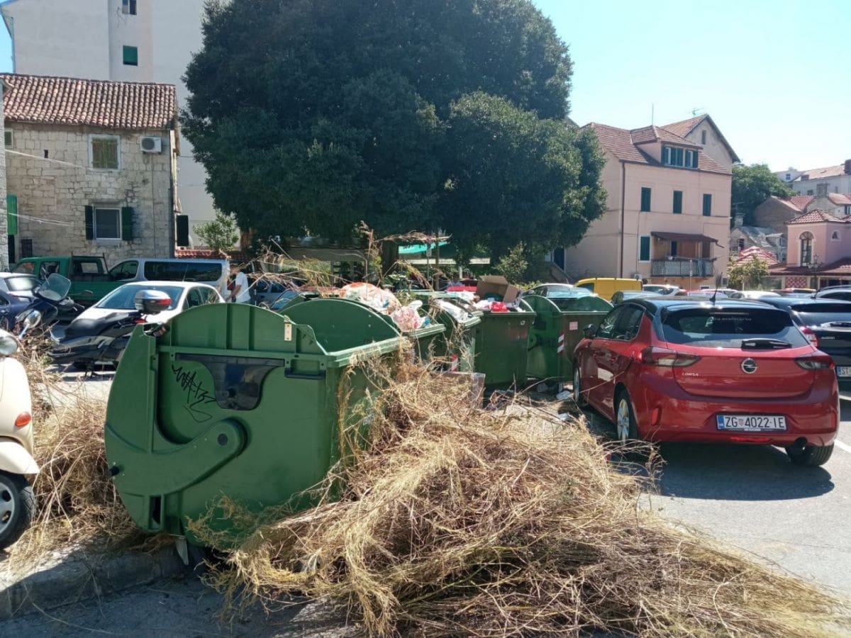 I OVO SE DANAS MOŽE VIDJETI U SPLITU Lošim navikama nema kraja: "Sramotno je ovo gledati. Ne poštujemo sebe, svoj grad, zajednicu"