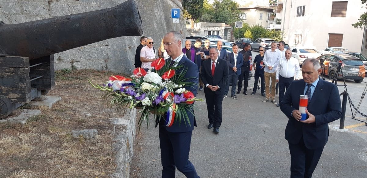 GRIPE Vijenci za žrtve totalitarnih režima: Grad Split i Splitsko-dalmatinska županija obilježili Europski dan sjećanja