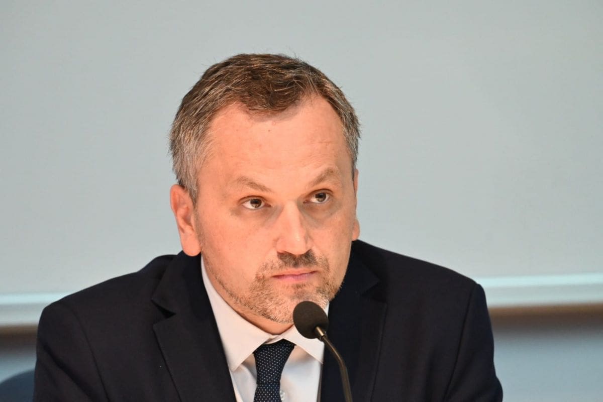 Mate Šimundić: "Neću stupiti na radno mjesto sve dok su na snazi mjere o covid-potvrdama"