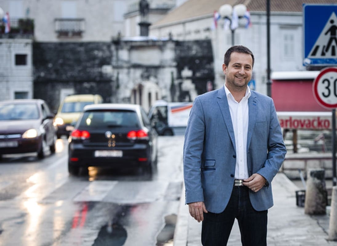 BRZA REAKCIJA GRADA TROGIRA Gradonačelnik Bilić: "Brodska linija za vrijeme sanacije starog mosta vozit će od 6 ujutro do 22"