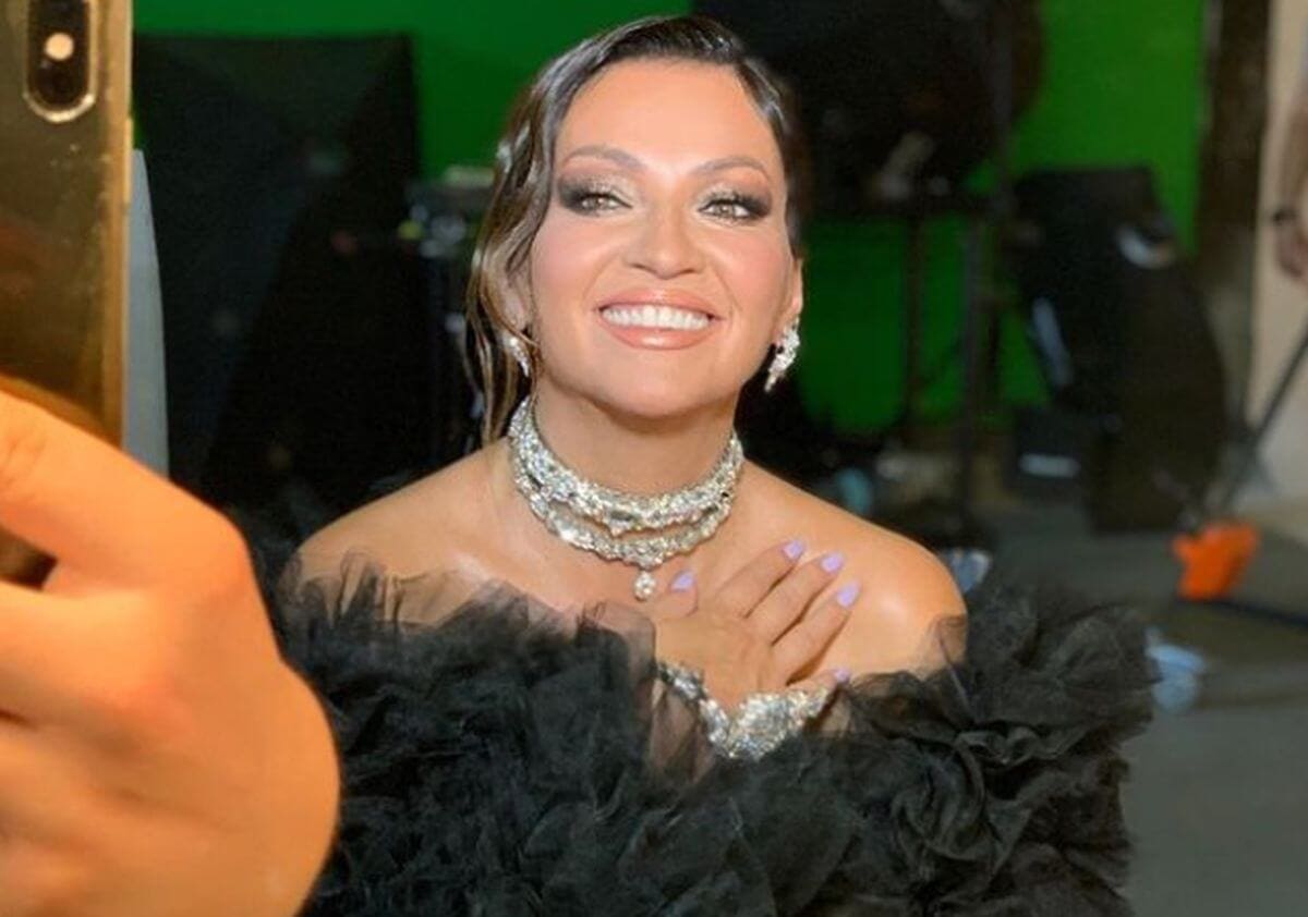 OBARA S NOGU Nina Badrić zasjala u haljini dostojnoj holivudske dive: "Miss prirodne ljepote"