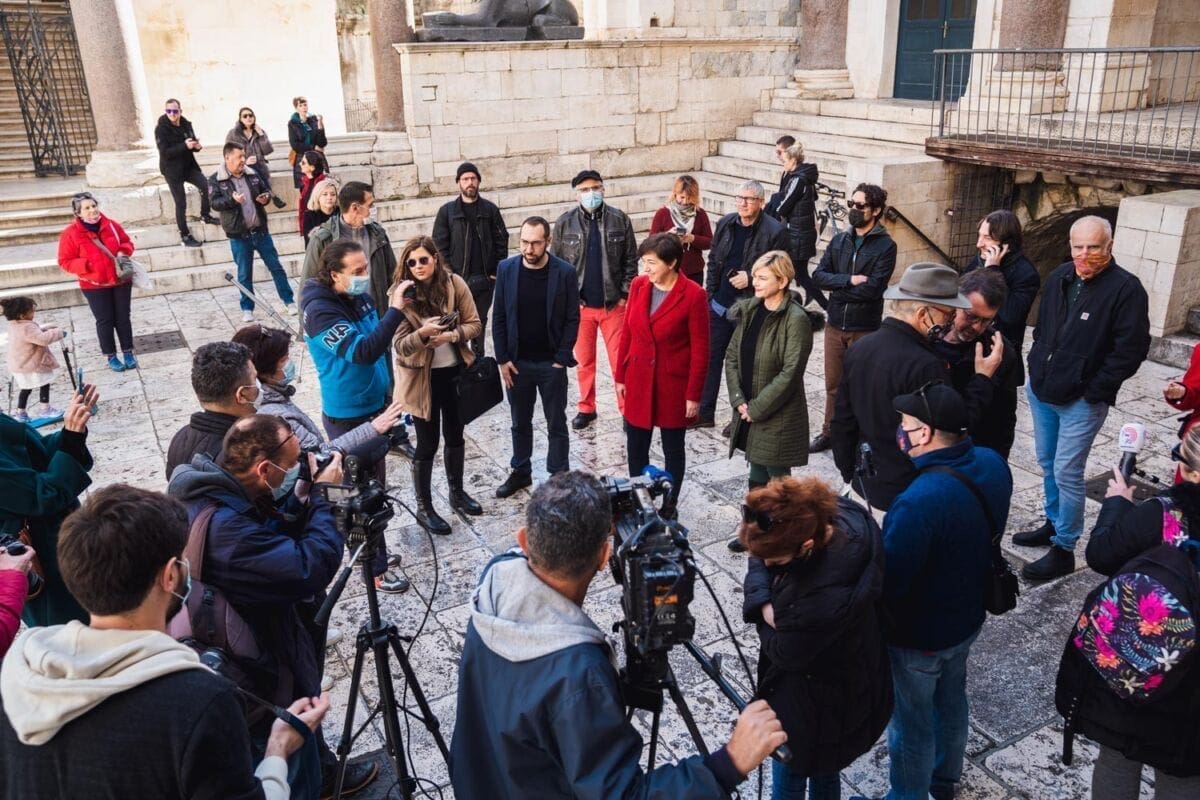 MOŽEMO! uzvraća MOST-u: "Nemamo “svoje” ljude među prijavljenima na javni poziv"