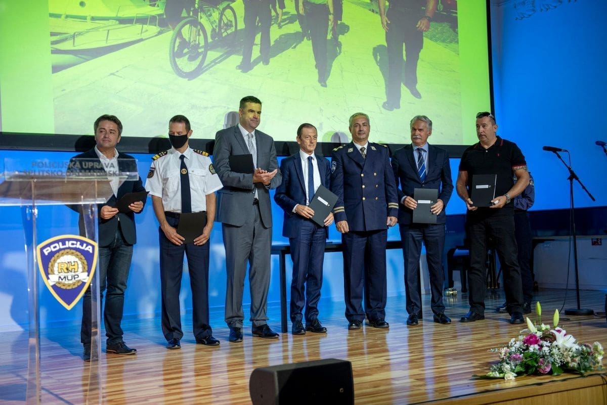 SVEČANO U SPLITU Obilježen Dan policije. Gradonačelnik Puljak: "Naš grad je siguran, a tome svjedoči statistika"