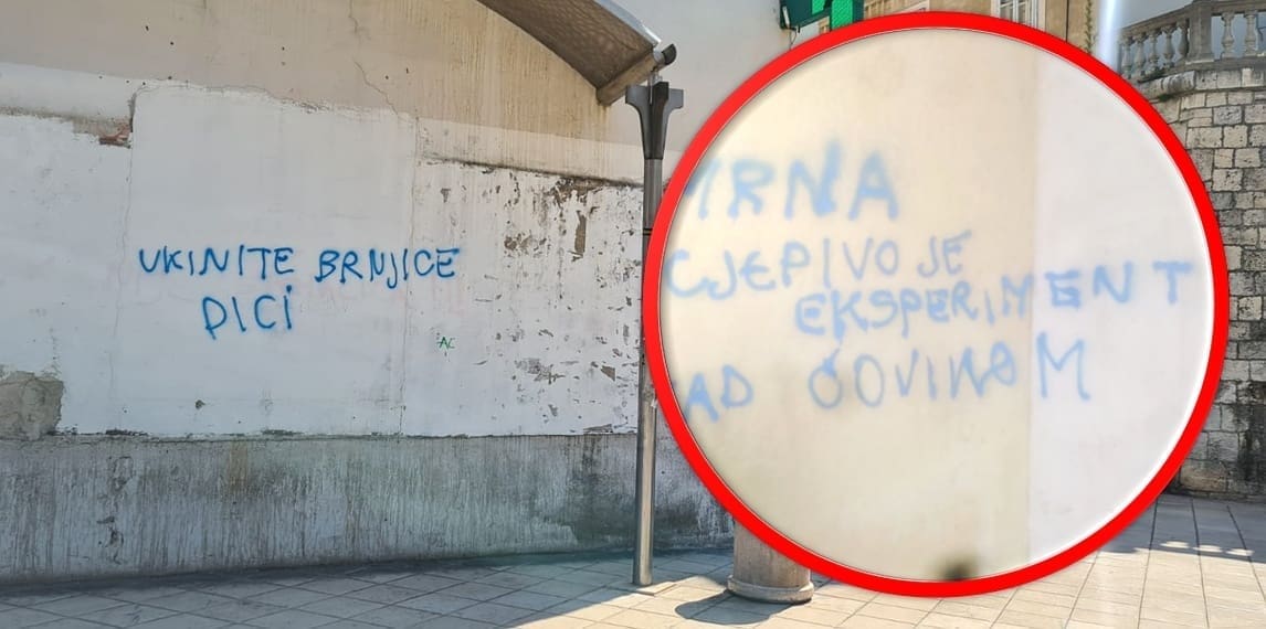 KAKVI SU TO 'GRAFITI' OSVANULI U CENTRU SPLITA? Građane dočekale poruke: "Ukinite brnjice dici", "cjepivo je eksperiment"