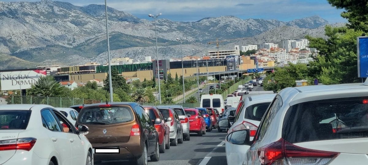 guzva-izlaz-iz-grada-splita (1)