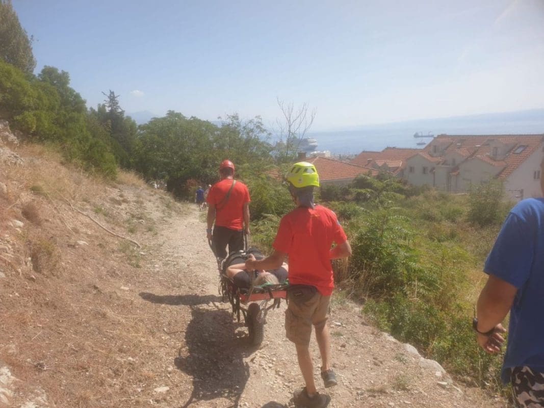 HGSS U AKCIJI Na Marjanu ozlijeđena žena, prebačena na Hitnu pomoć