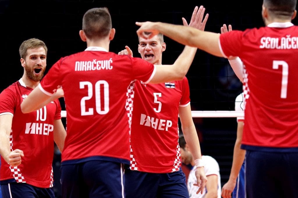 HRVATSKA SE OPROSTILA OD EURA Slovenija bolja, možemo biti ponosni na naše odbojkaše