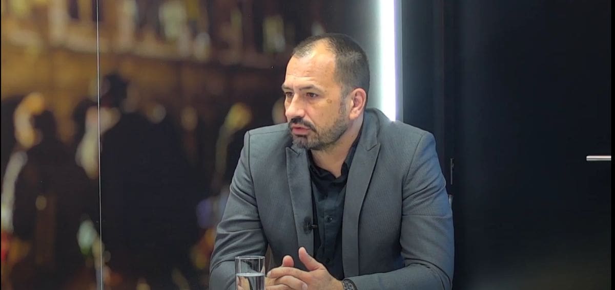 Člana Domovinskog pokreta ismijavaju na društvenim mrežama: "Od 12 preminulih, troje je bilo cijepljeno. To je 33.3%"