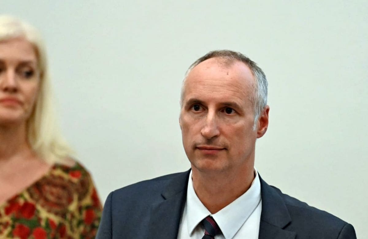 HDZ I HGS ŽESTOKO PO PULJKU ZBOG KK SPLIT "Ja sam bio imenovan jer sam blizak Kerumu, a Puljak jednim okom gleda na javne pozive, drugim na prijatelje"