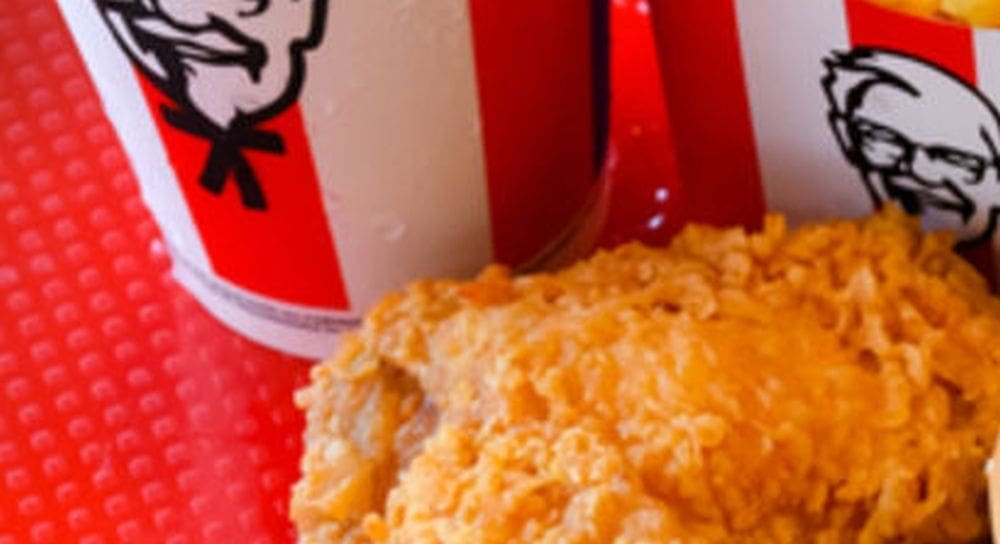 FILMSKA SCENA Policija uhitila dvojicu muškaraca zbog piletine