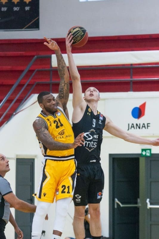 kk-split-partizan (1)