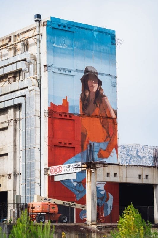 10-12-xstatic-mural-arena-3