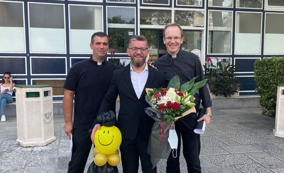 NA SPLITSKOM PRAVNOM FAKULTETU Don Darko Matijević obranio diplomski rad o kaznenom postupku protiv Alojzija Stepinca