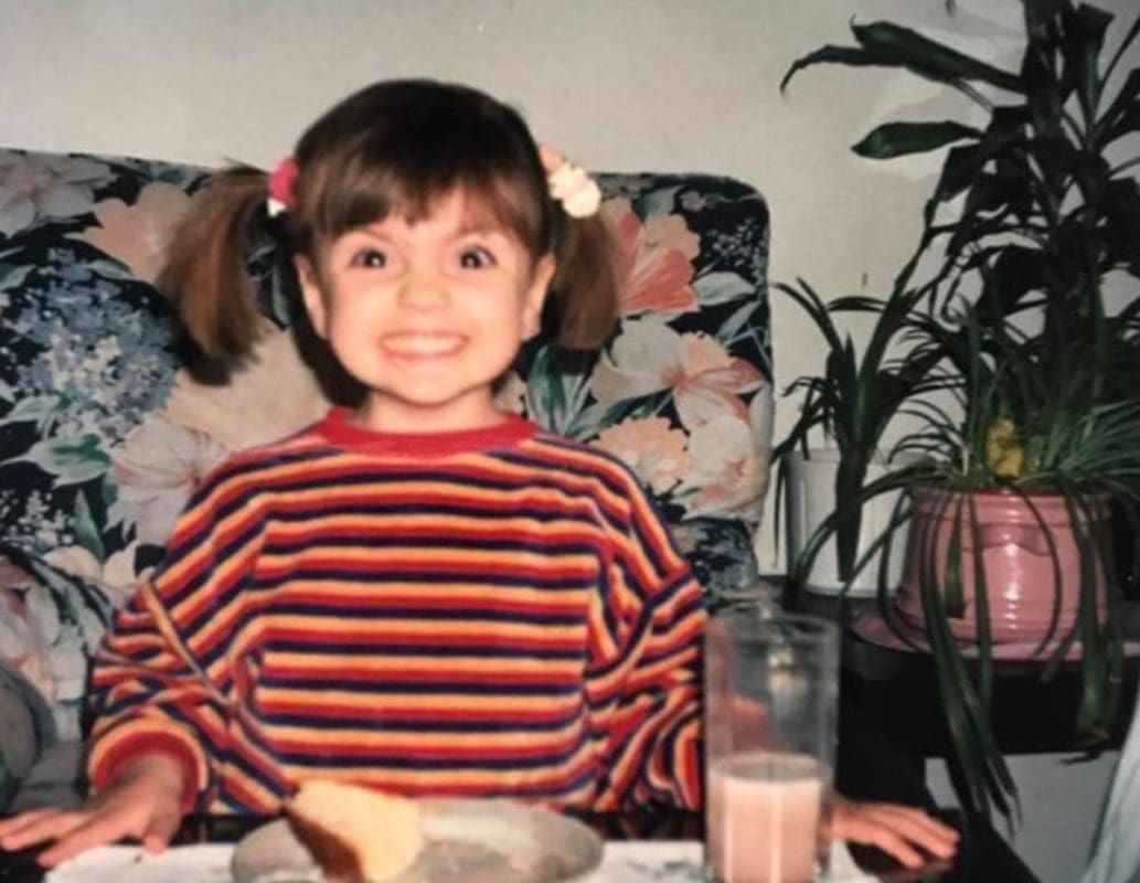 PRISJETILA SE DJETINJSTVA Možete li prepoznati našu influencericu na slici?