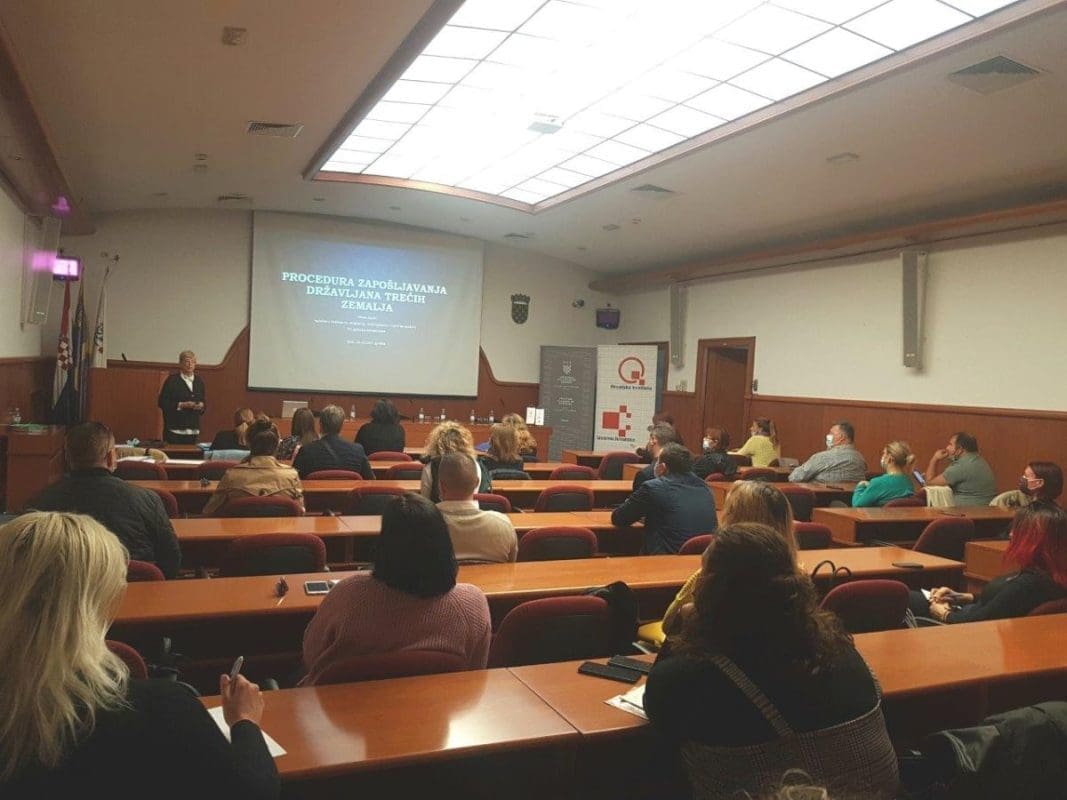 Za zapošljavanje strane radne snage na vrijeme se upoznati s procedurom