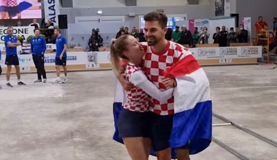 SPLIĆANIN I KOMIŠKA Marin Ćubela i Ria Vojković prvaci svijeta u boćanju u paru mješovito