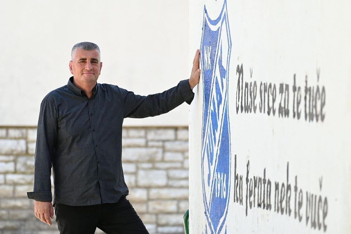 PRAVO IZNENAĐENJE! Bulj na Facebooku objavio zanimljivu fotografiju: "Vozim se i zaustaviše me..."