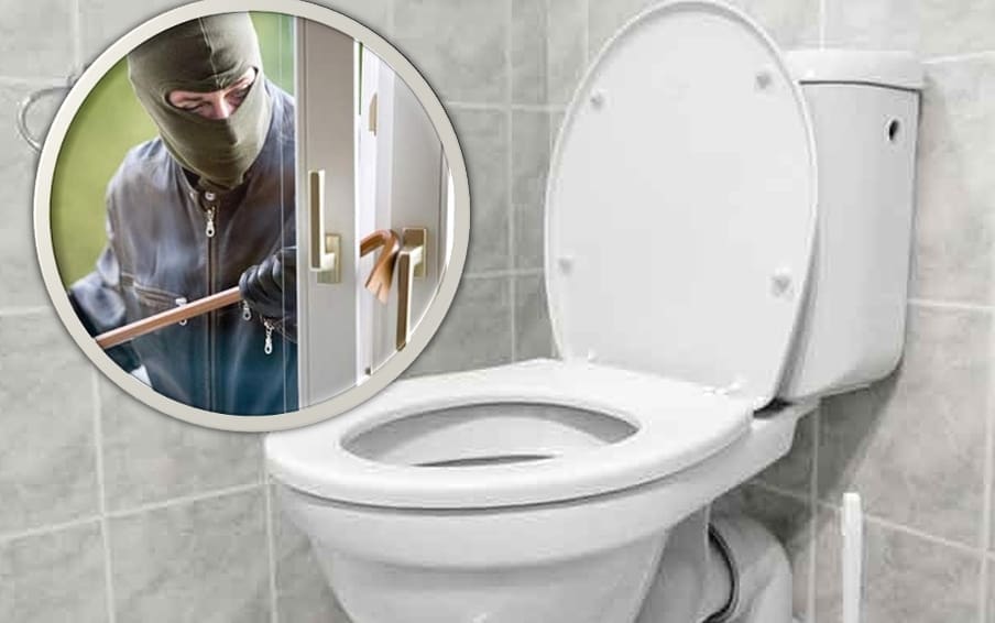 LOPOVI IZ DALMACIJE NE BIRAJU Provalio u garažu, opljačkao je i ukrao wc školjku