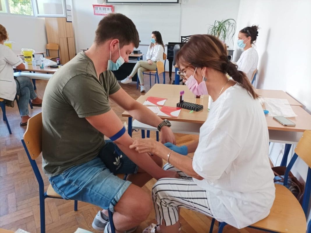 OMIŠKO VELIKO SRCE Skoro 200 ljudi se pridružilo akciji Zaklade Ana Rukavina: "Pomogli ste onima koji čekaju priliku"