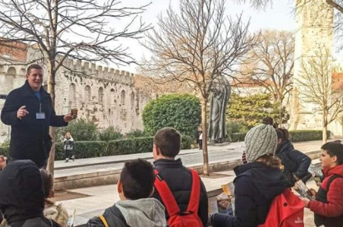 PRILIKA KOJA SE NE PROPUŠTA Besplatno i zanimljivo razgledavanje Splita - novost koja će obradovati učenike i nastavnike