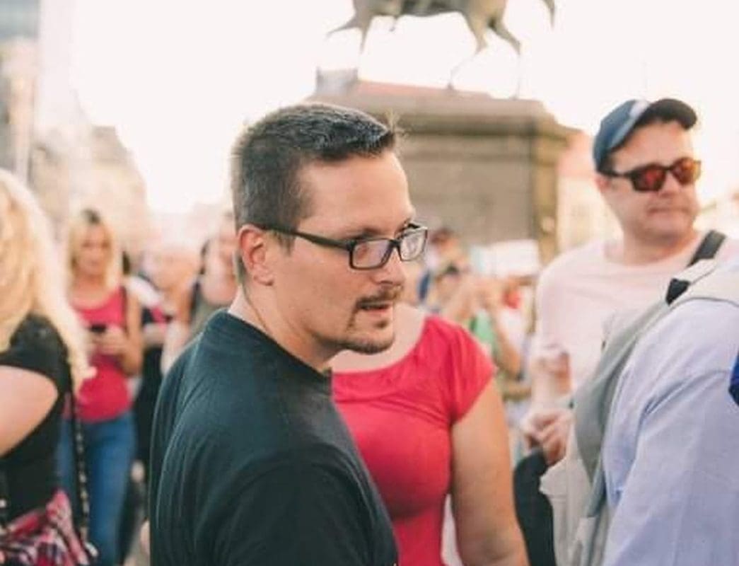 KONTROVERZNI VJEROUČITELJ Štrajka glađu: "Duh mi kaže da ostanem vjeran pred zlom koje grabi naša prava"