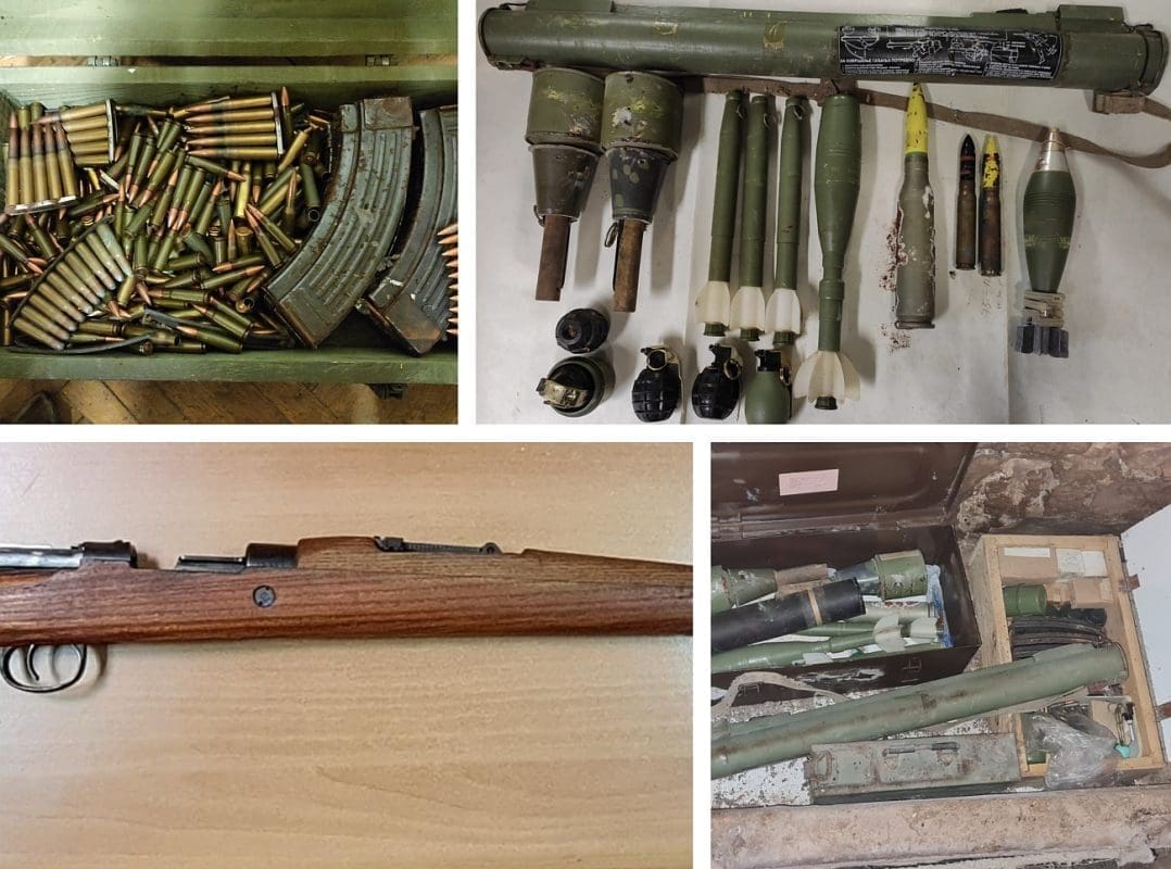 ZA ŠTO SE OVAJ SPREMAO? Sinjaninu policija u kući pronašla bacače raketa, mine, bombe, topničke projektile, puške, streljivo