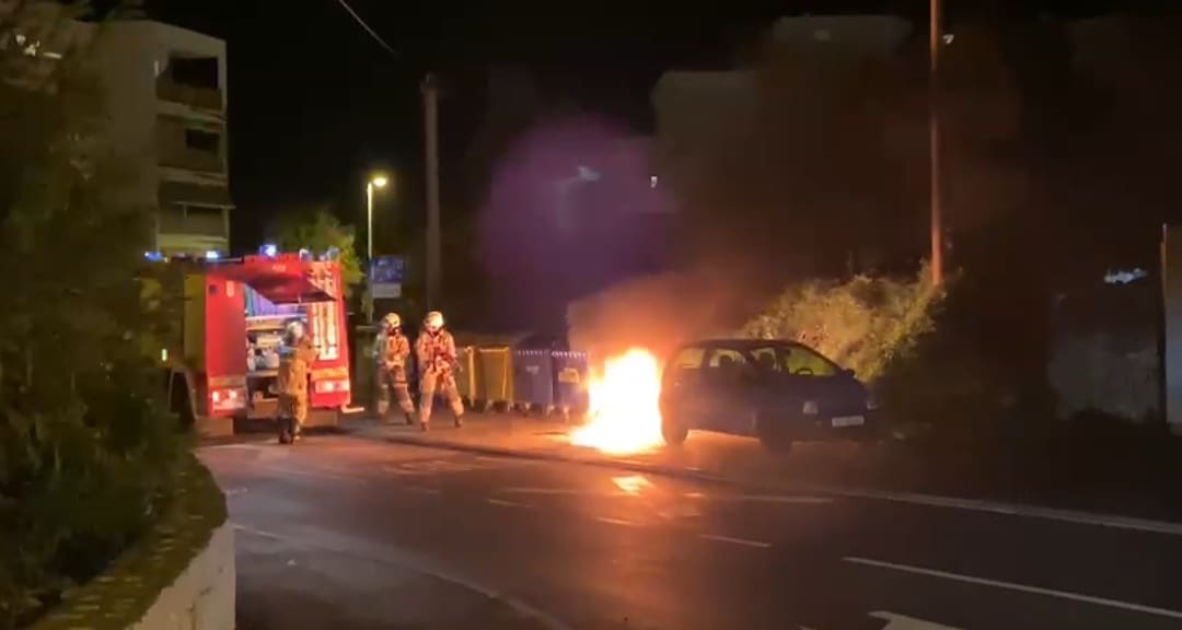 "DOKLEN VIŠE?" Planuo kontejner na istoku Splita, vatrogasci su na terenu
