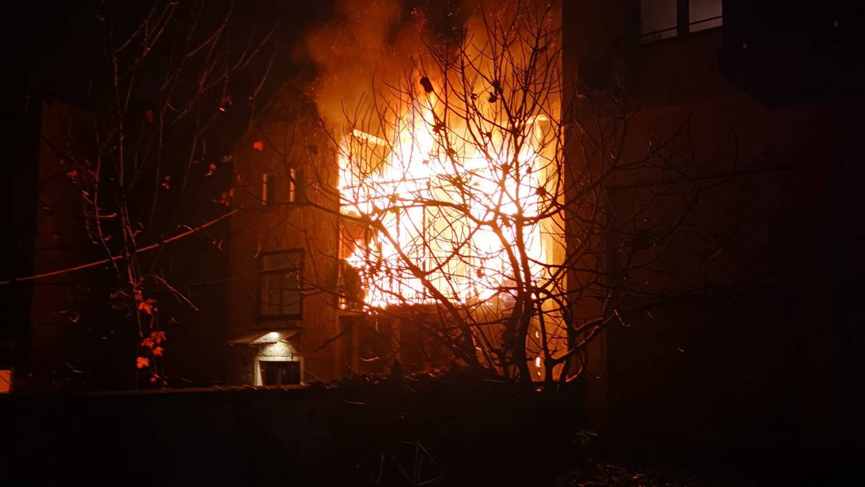 VATRENA DRAMA Gorjela trokatnica, jednoj osobi pružena liječnička pomoć