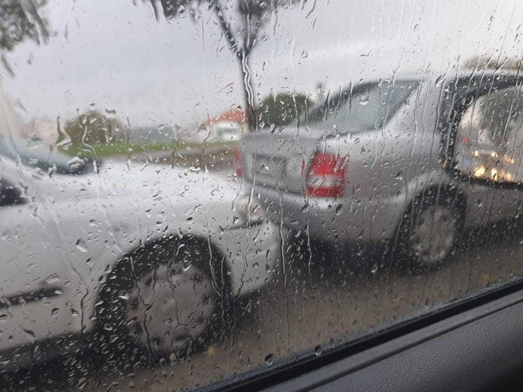 LANČANI SUDAR U SPLITU Čak tri vozila se 'slupala': "Budite oprezni"