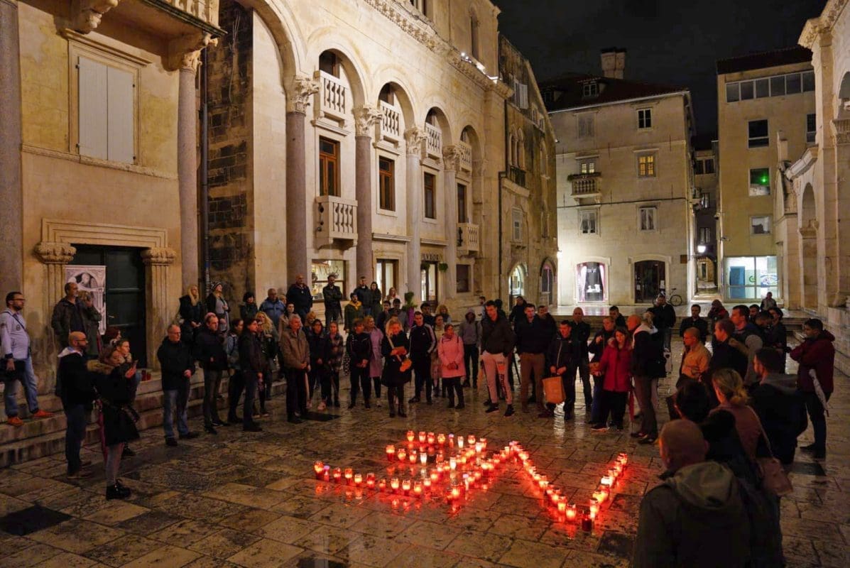 VEČERAS U SPLITU Sprema se novi prosvjed: "Za slobodu izbora, ne covid-potvrdi"