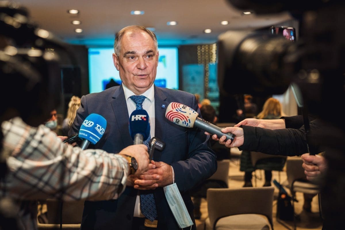 12-14-sdz-tu-je-tvoj-dom-1