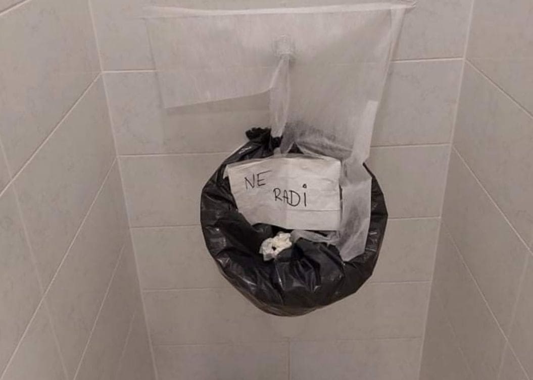 SRAMOTNI PRIZORI Makarski Dom zdravlja u katastrofalnom stanju: "U sred pandemije nema sapuna i papira"