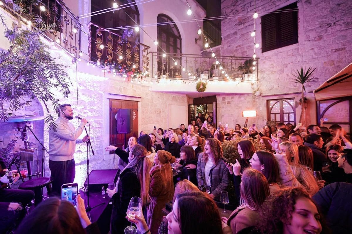 ZAVRŠNICA ADVENTinela: nastupaju Indira (ex Colonia), KUKUS, Adi Šoše, Jure Brkljača…