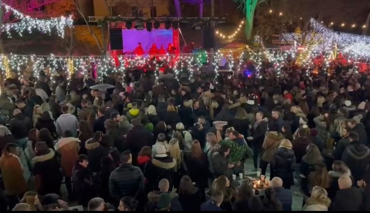 SVE JE KRCATO NA BEDEMU CORNARO Crvena jabuka napravila "teški" spektakl, pogledajte atmosferu