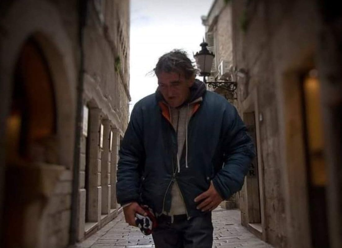 JERIN ODLAZAK POGODIO JE SPLIĆANE Emotivna priča o najpoznatijem beskućniku: "Ruku spasa nije ni tražija"