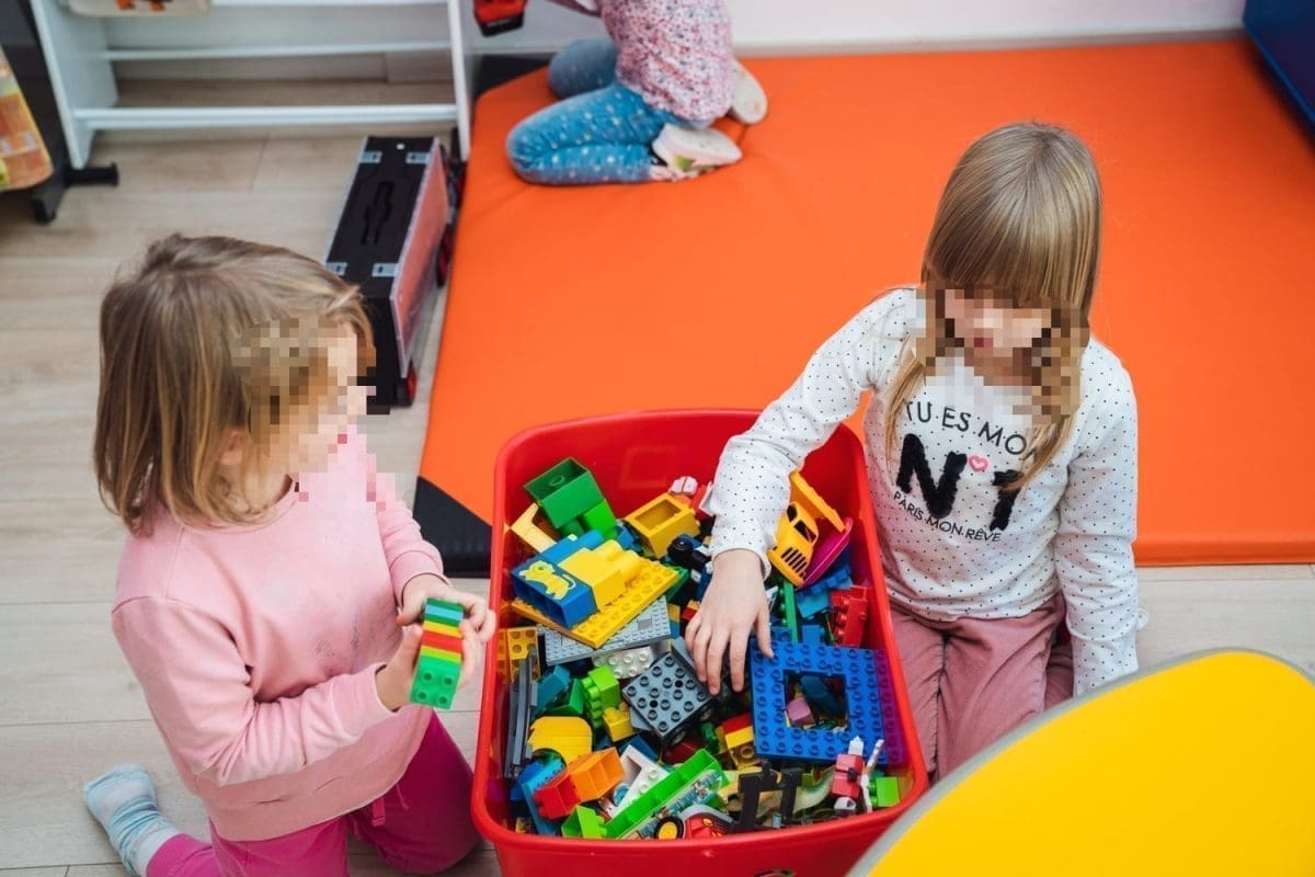 PROCES POSVAJANJA ZA MNOGU DJECU POČINJE PREKASNO: "Tri i pol godine je kod nas u domu, majka ga nikad nije posjetila"