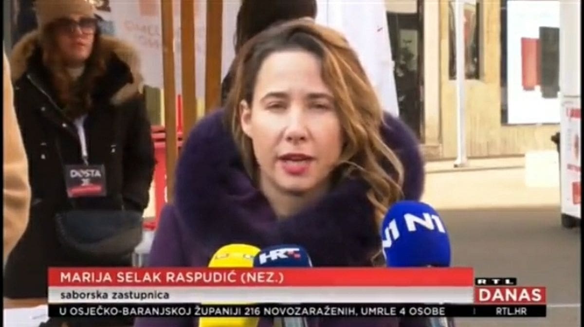 Rodila Marija Selak Raspudić: “Dobrodošao, Bog te blagoslovio”