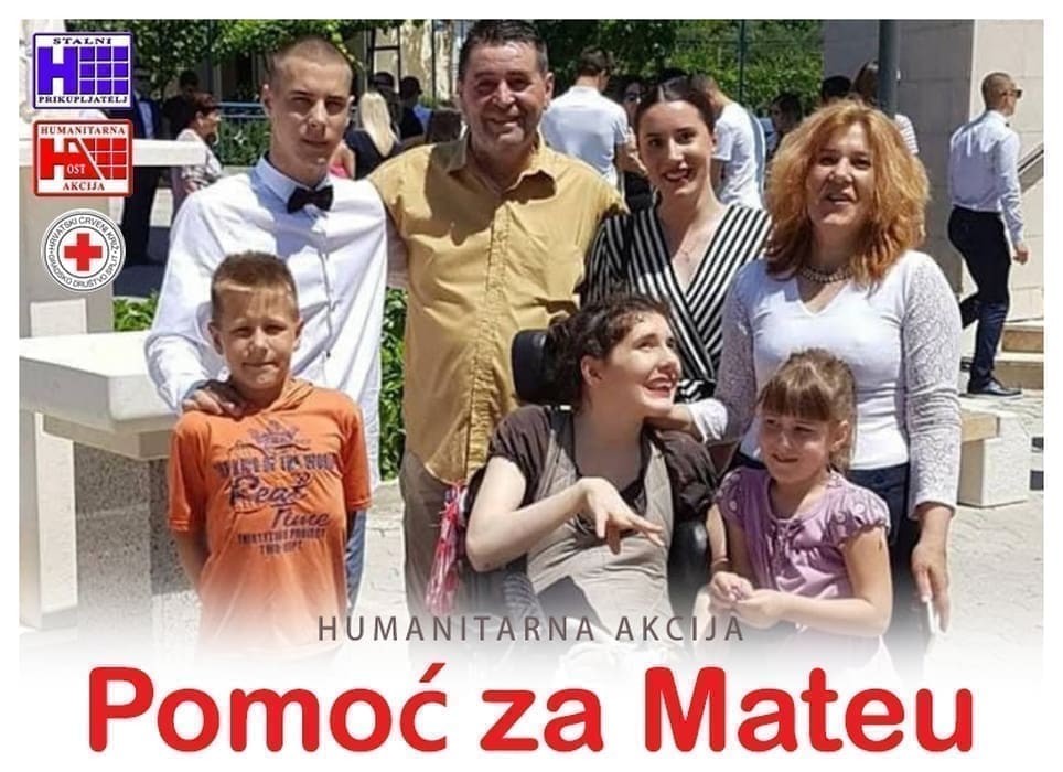 SPLIĆANKA MATEA (25) TREBA NAŠU POMOĆ Ne može pričati, hodati, ni samostalno koristiti ruke. Jedan uređaj joj može omogućiti komunikaciju