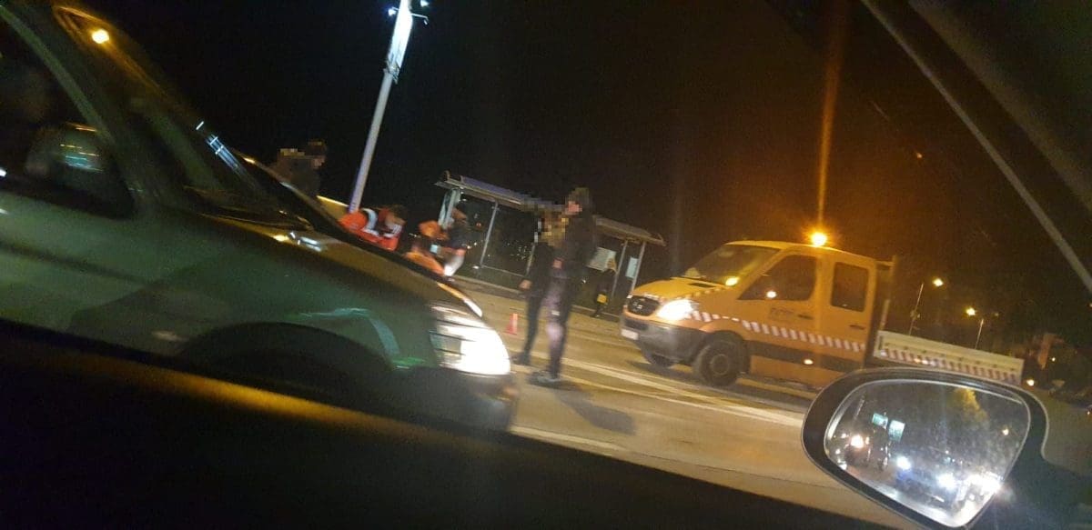 PROMETNA U SPLITU Sudarili se automobil i motocikl, jedna osoba prevezena u bolnicu