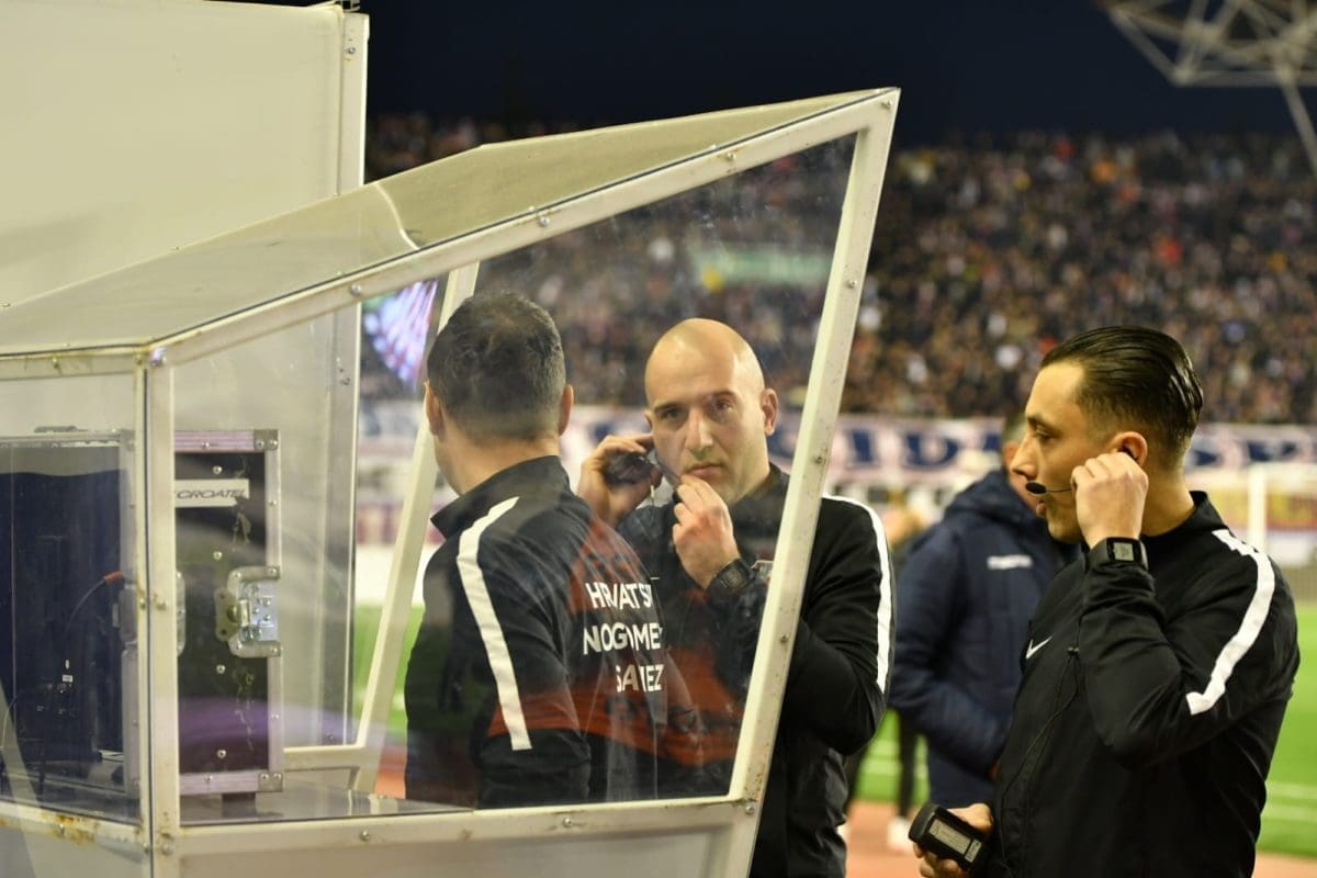 roko-pavlinusic-hajduk-osijek-poljud-utakmica-torcida-derbi (1)