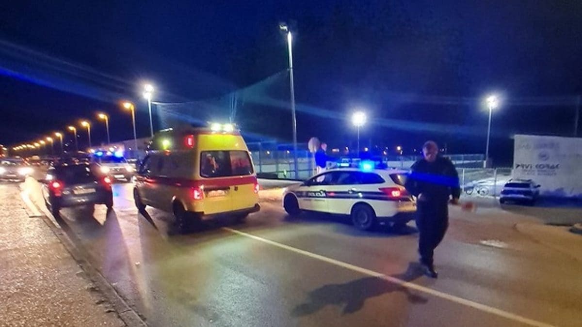 OPET NESREĆA U DALMACIJI Automobilom udario pješaka, hitna dojurila na mjesto događaja