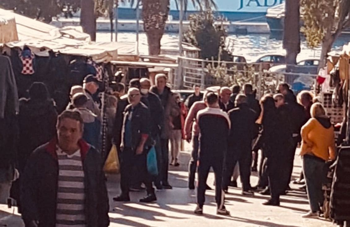 PRODAVAČI S PAZARA O LICITACIJI: "Pukom je srećom radi našeg dostojanstva izmaknut kaos"