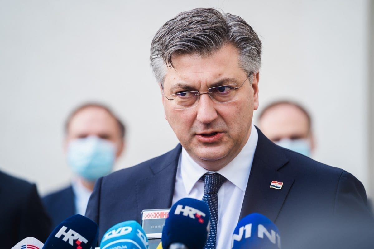 Premijer Plenković: Od 15. siječnja koristit ćemo samo euro