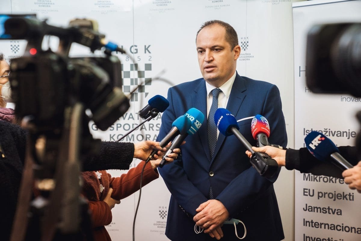 1-28-hgk-sdz-hamag-bicro-1