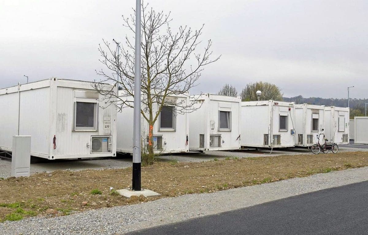 PUN KOMBI UDRUGE MoSt ZA PETRINJU Akcija prikupljanja za kontejnersko naselje traje još samo danas