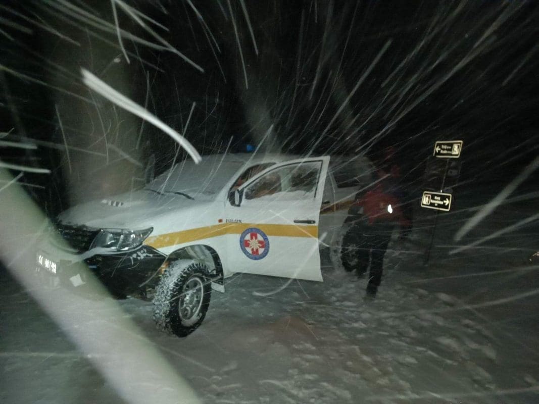 DRAMATIČNA AKCIJA NA KAMEŠNICI Splitski HGSS iz mećave spašavao planinara: "Bilo je hladno i puhala je snažna bura"