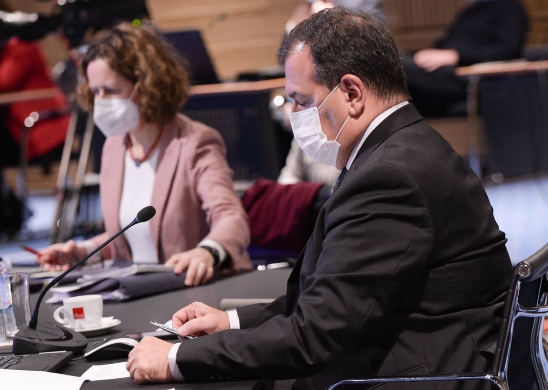 Beroš: Nemamo dovoljno cijepljenih boosterom da odgovorimo na ugrozu omikronom