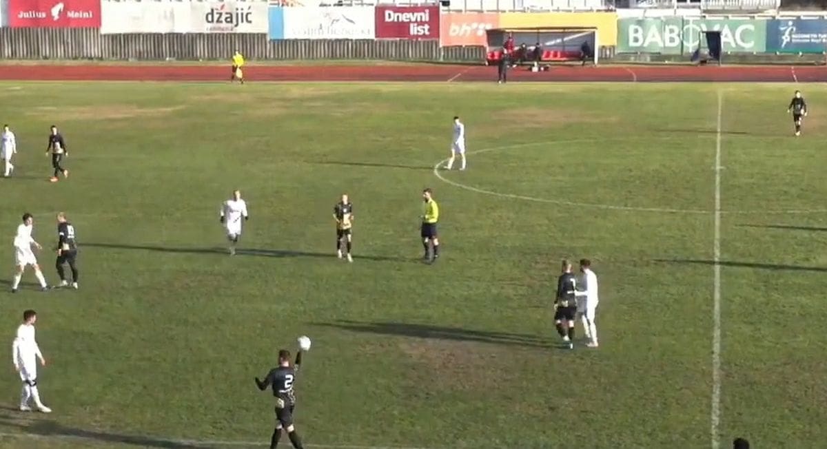 TEŽAK INCIDENT NA UTAKMICI Opći kaos u susjedstvu. Čula se pucnjava, oštećena su vozila, zapaljene i baklje...