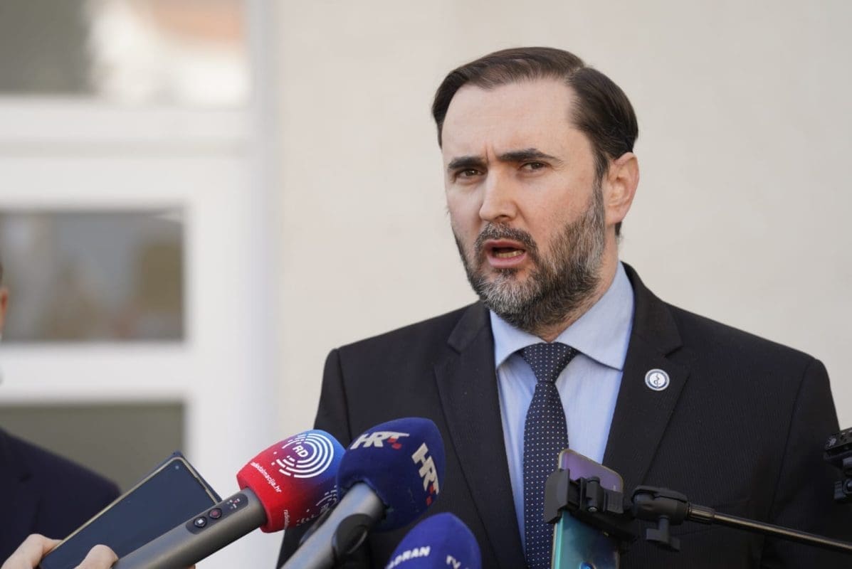 U Hrvatskoj se trend mijenja! Zdravstveni radnici konačno vraćaju nadu u hrvatski sustav: "Četvero liječnika otišlo iz Hrvatske, a čak devet ih se vratilo"